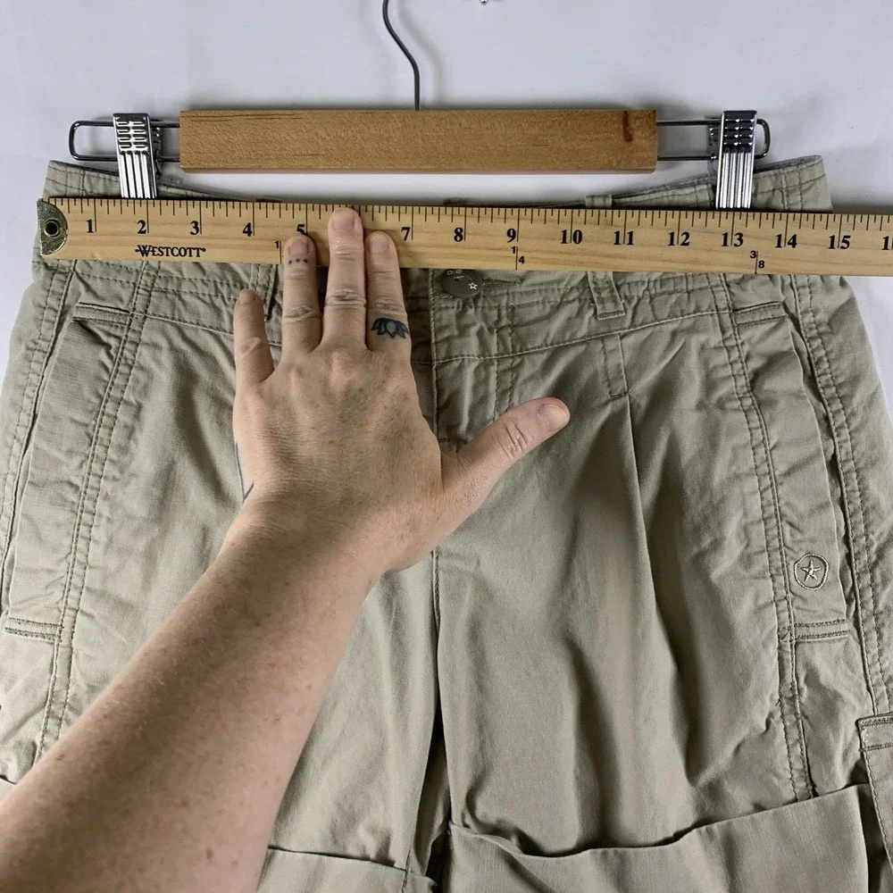 Converse Womens Y2K Pleated Cuffed Shorts Size‎ 2 Khaki Skate Surf Grunge 2010s